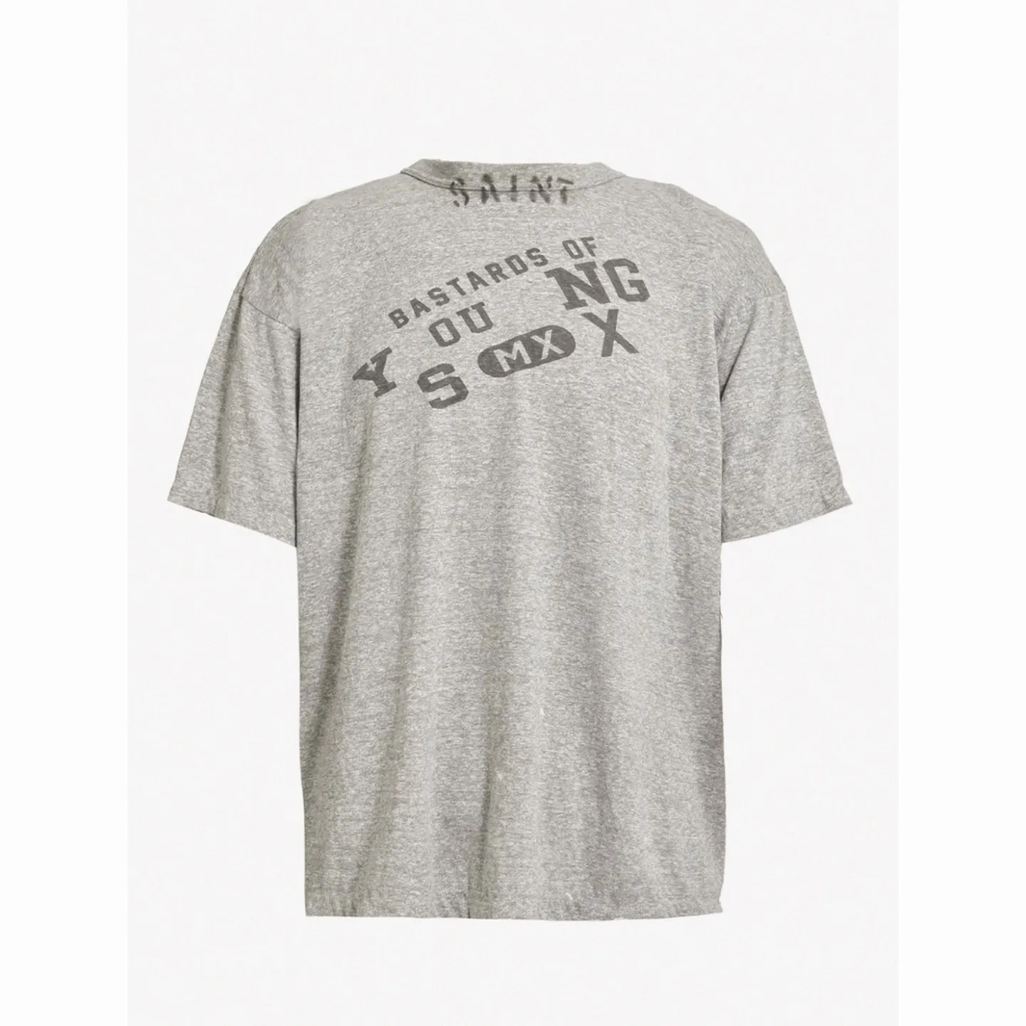 ❥8030#P116 Saint Mxxxxxx gray short-sleeved T-shirt, made of soft cotton fabric, comfortable and breathable. "BASTARDS OF YOUNGSMXOX" is printed on the front. It has a full street feel. The loose fit accommodates a variety of body shapes. It is suitable for daily casual or street wear. Size: (S-M-L-XL) Color: Gray